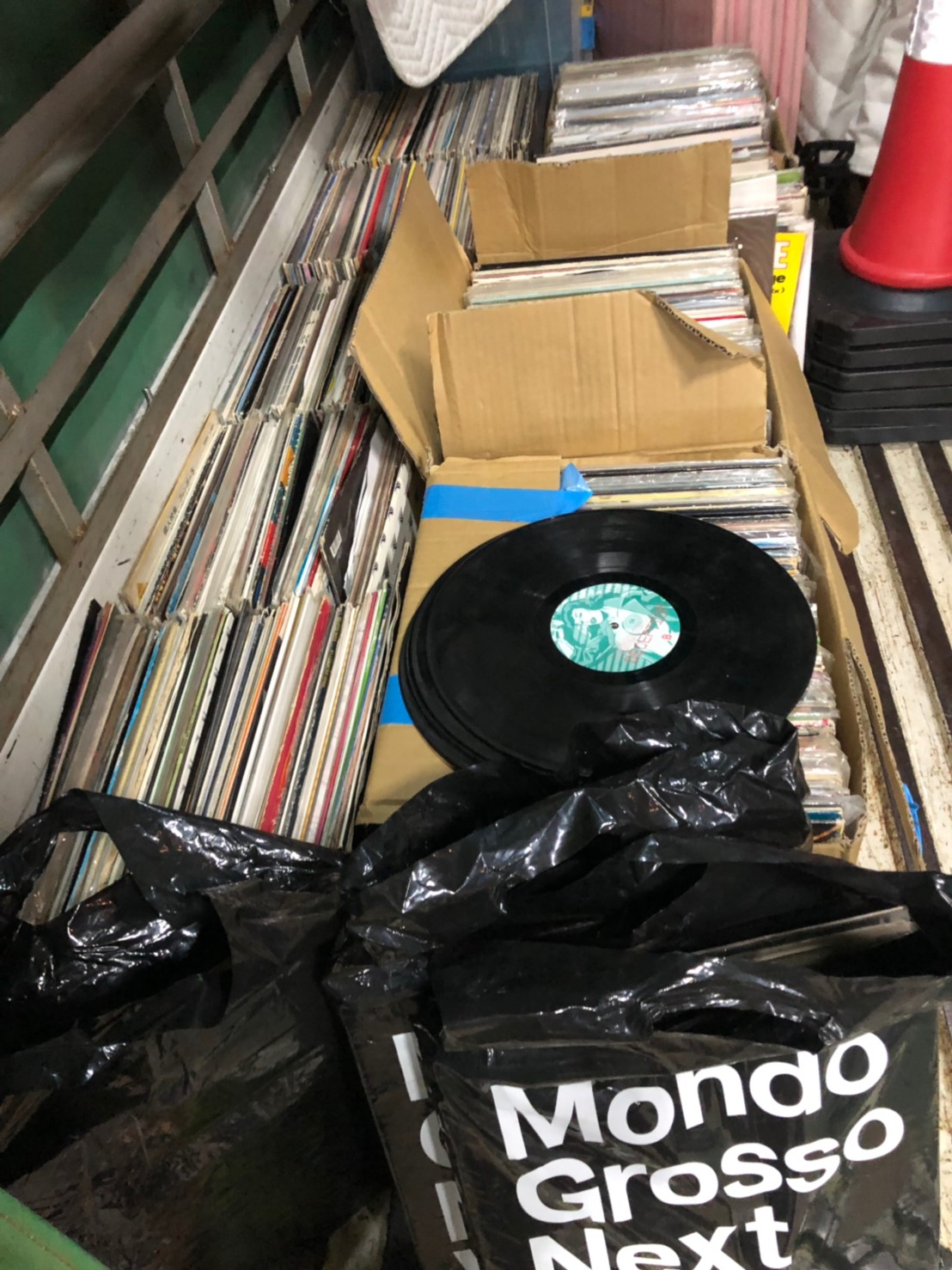 大量のレコード